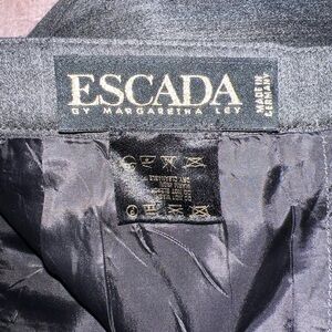 Escada Pencil Skirt in Charcoal Gray